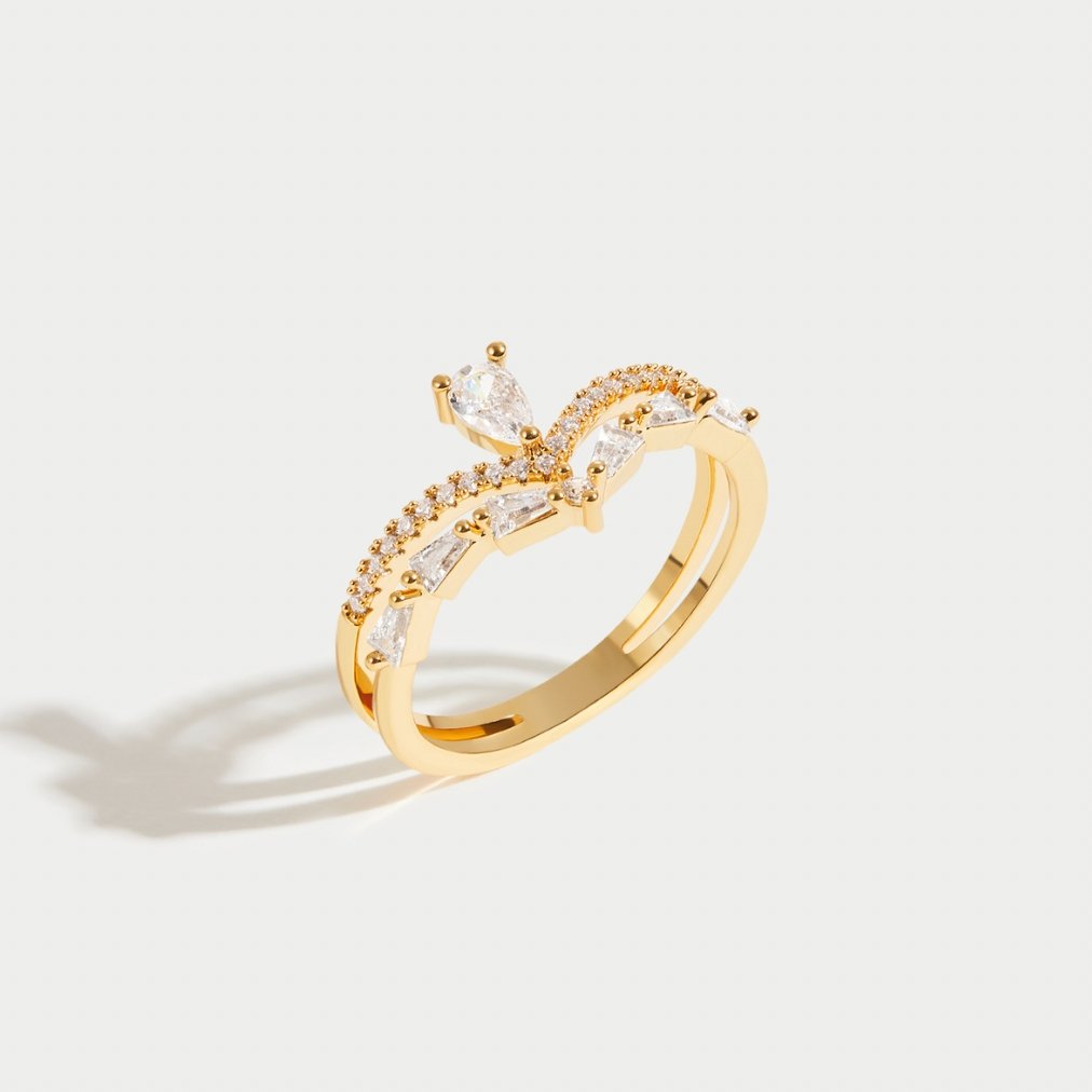 Aura – Anillo elegante de cristal