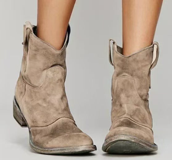 Carlota – Botines atemporales