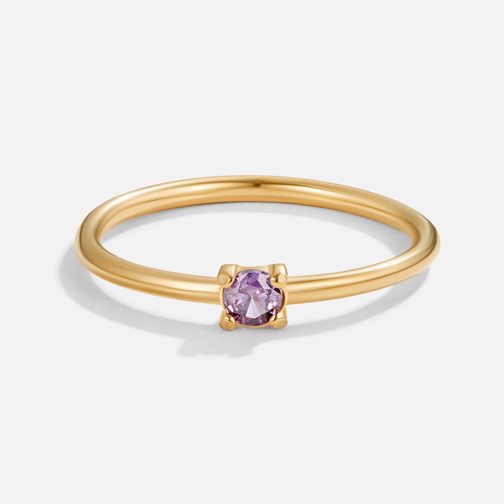 Anillos de oro con piedra natal