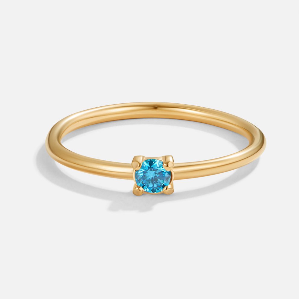 Anillos de oro con piedra natal