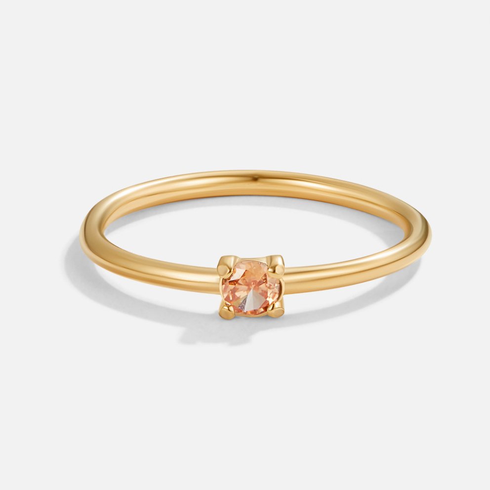 Anillos de oro con piedra natal