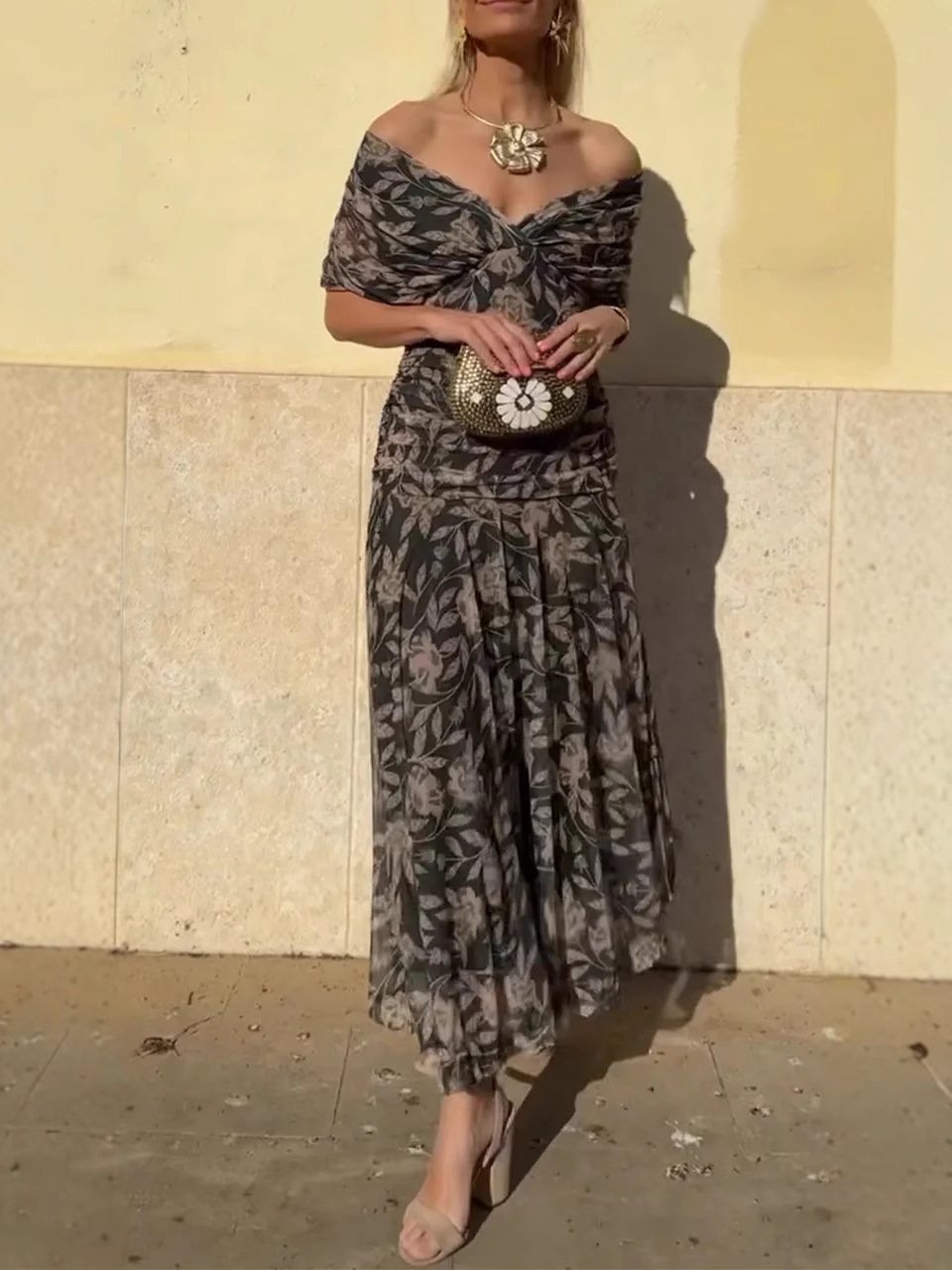 Serena | Vestido Largo Floral Off-Shoulder
