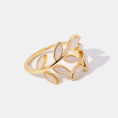 Serena – Anillo con hoja dorada