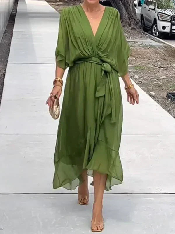 GINEVRA | Vestido Largo Elegante con Escote Femenino