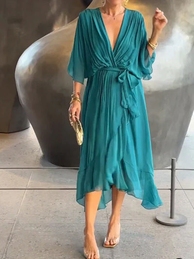 GINEVRA | Vestido Largo Elegante con Escote Femenino